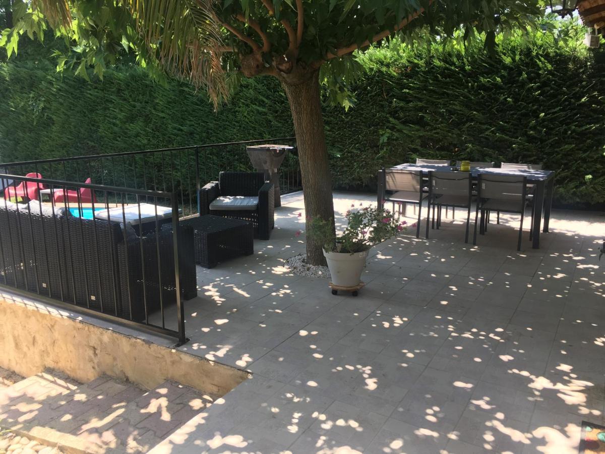 Les Rosiers Villa Lapalud Exterior photo